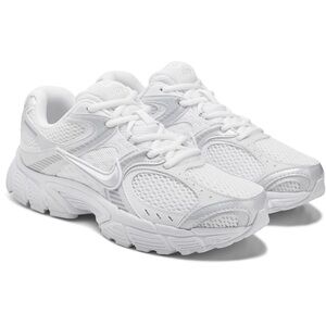 Nike White V5 sneakers NWT